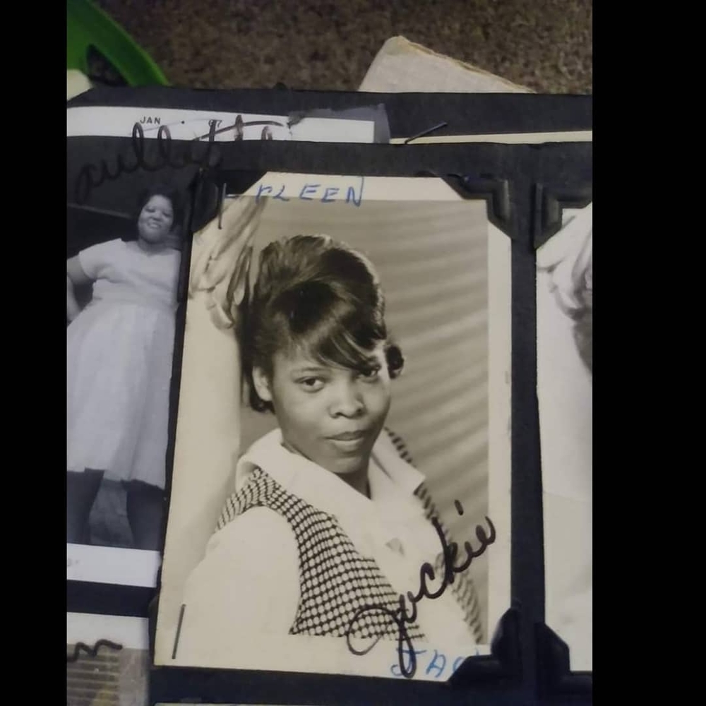 Meet your Posher, Jackie